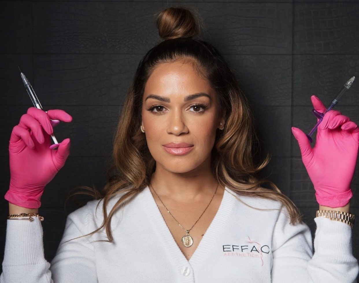 Meet Roberta Moradfar Aesthetic Nurse Practitioner And Owner Of Efface Aesthetics Shoutout La