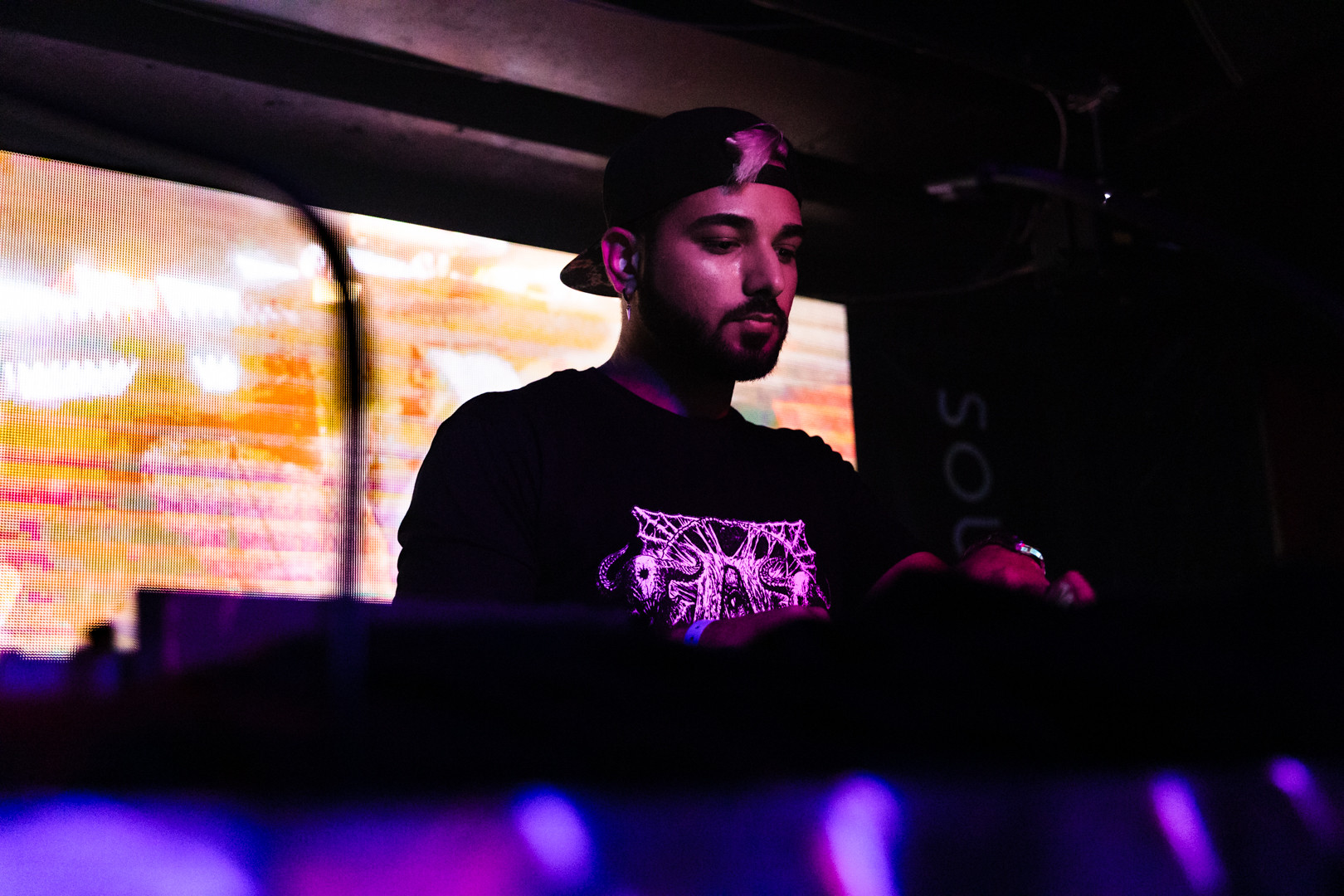 Meet Ron Kamran | Producer & DJ – SHOUTOUT LA