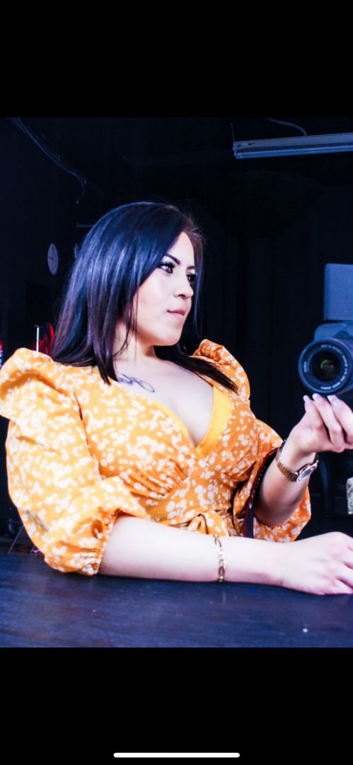 Meet Jacqueline Sanchez | Publicist and Photo-content editing - SHOUTOUT LA