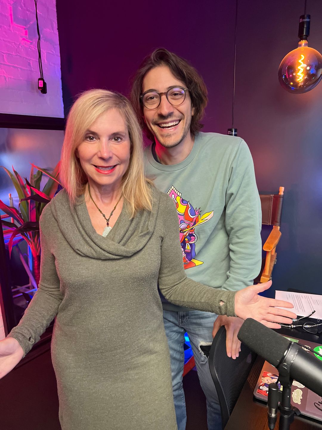Meet Karenlee And Cam Poter Co Hosts Of Sex Talk With My Mom Podcast